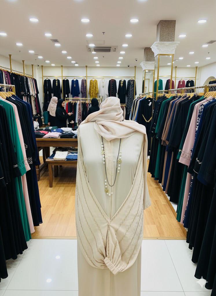 Elegant Beige Embroidered Detail Abaya